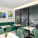 Hotel N Center By Noshi 4*