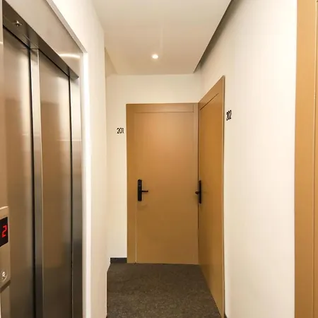 N Center By Noshi 4* Tirana