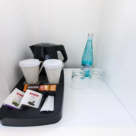 N Center By Noshi 4* تيرانا