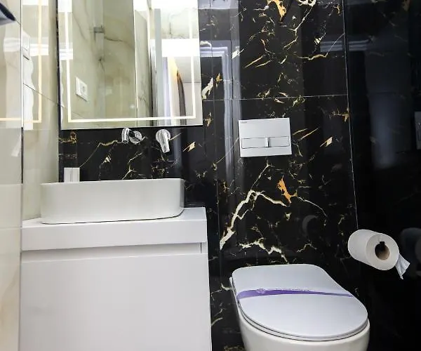 N Center By Noshi فندق