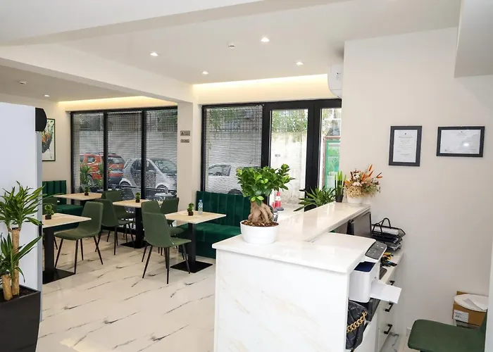 N Center By Noshi فندق