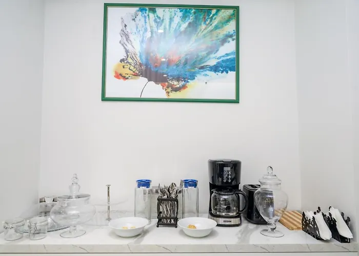 فندق N Center By Noshi تيرانا