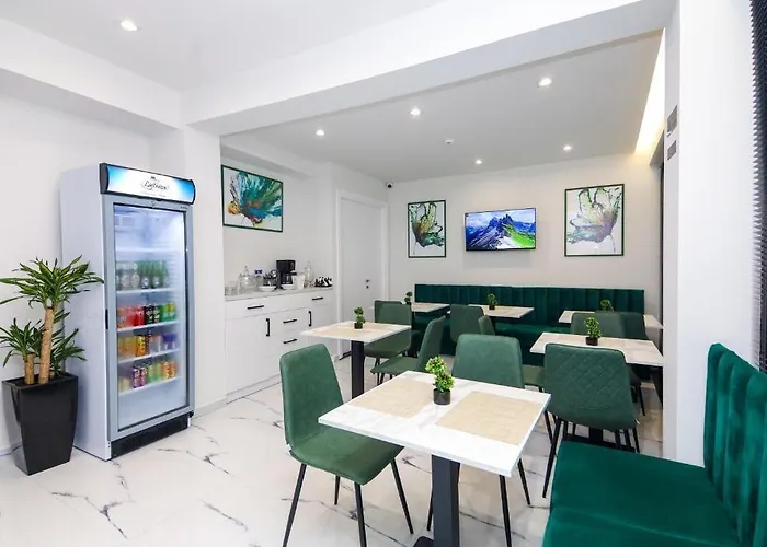 فندق N Center By Noshi تيرانا