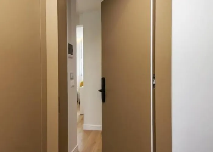 فندق N Center By Noshi تيرانا