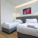 N Center By Noshi מלון