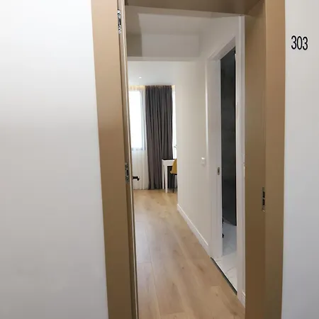 N Center By Noshi 4* Tirana