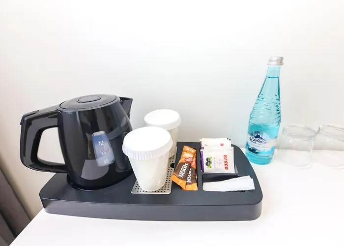 N Center By Noshi 티라나