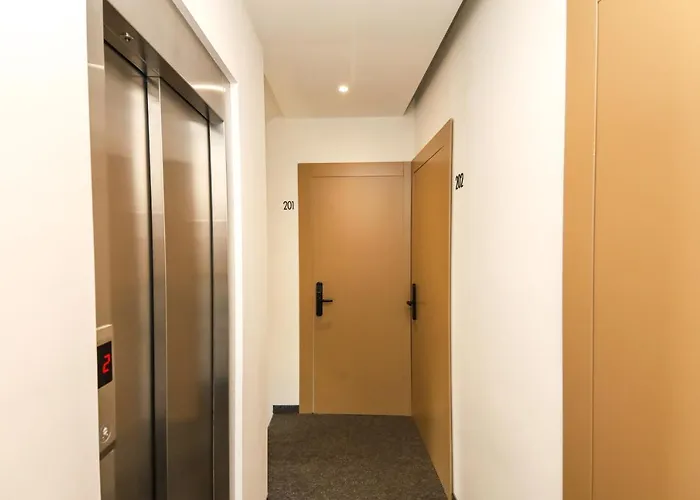 N Center By Noshi 4* Tirana