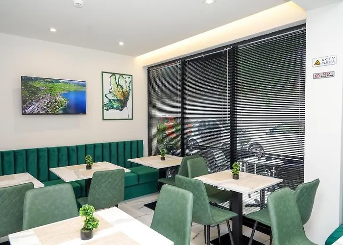 N Center By Noshi Hotel Tirana